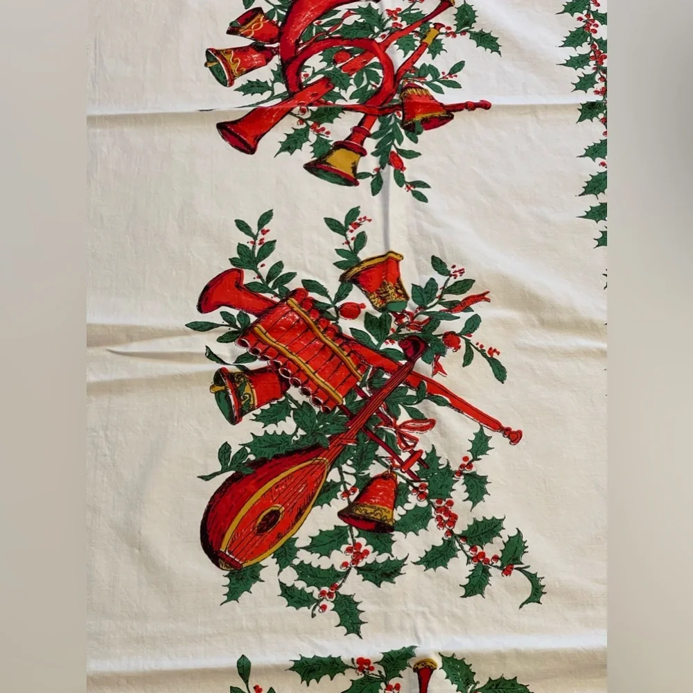 Fallani &‎ Cohn made in USA all cotton mid century heavy tablecloth-Christmas